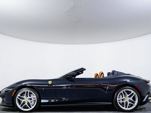 Certified 2024 Ferrari Roma Spider image 8
