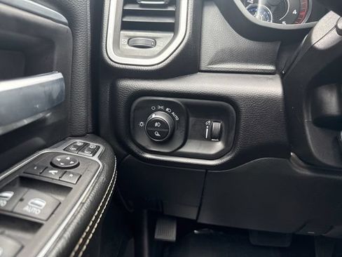 Used 2024 RAM 2500 Big Horn AWD/4WD image 14