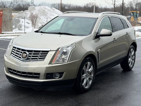 Used 2014 Cadillac SRX Premium image 4