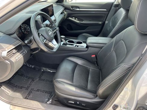 Used 2023 Nissan Altima 2.5 SL AWD/4WD image 9