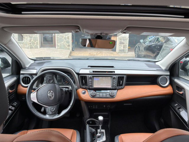 Used 2016 Toyota RAV4 Limited w/ Advanced Technology Package AWD/4WD image 21