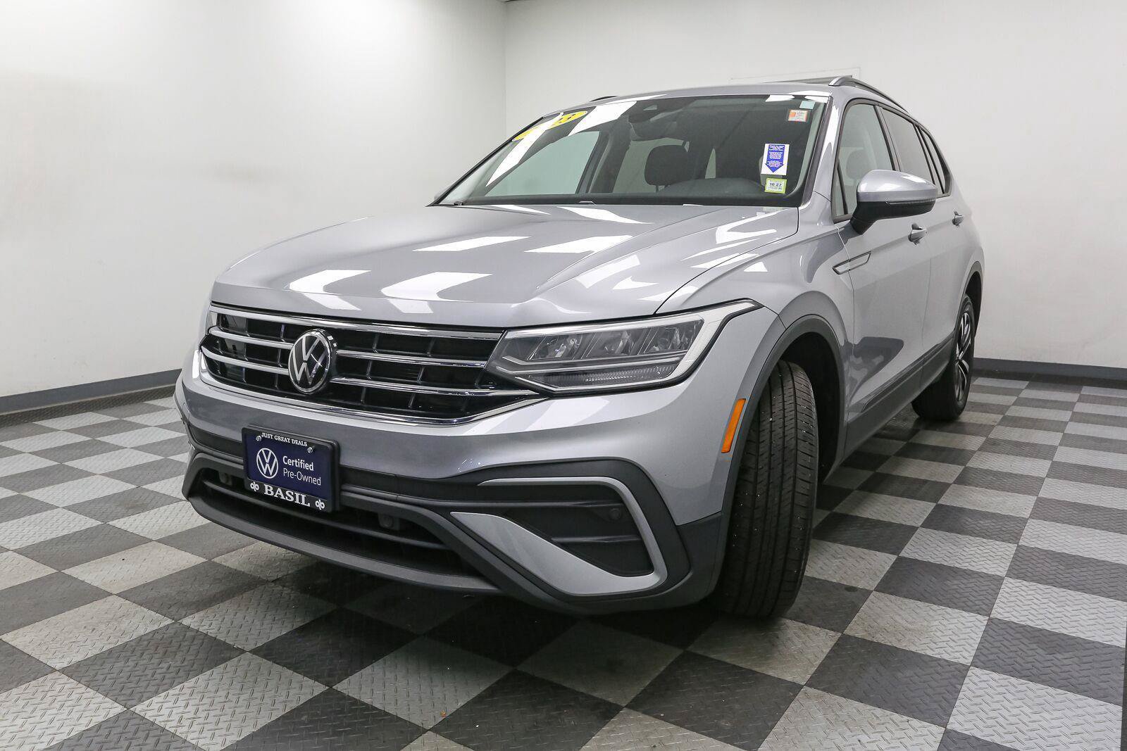 Certified 2023 Volkswagen Tiguan S w/ Driver Assistance Package AWD/4WD image 5