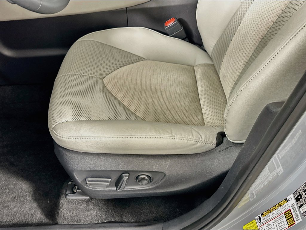 Certified 2026 Toyota Grand Highlander AWD Hybrid image 20