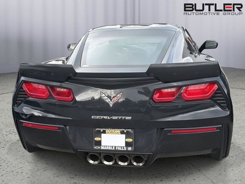 Used 2016 Chevrolet Corvette Stingray Coupe RWD image 8