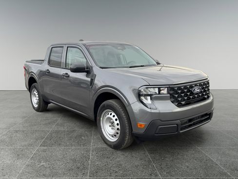 New 2025 Ford Maverick XL w/ Equipment Group 101A image 7