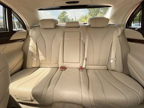 Used 2017 Mercedes-Benz S 550 Sedan image 13