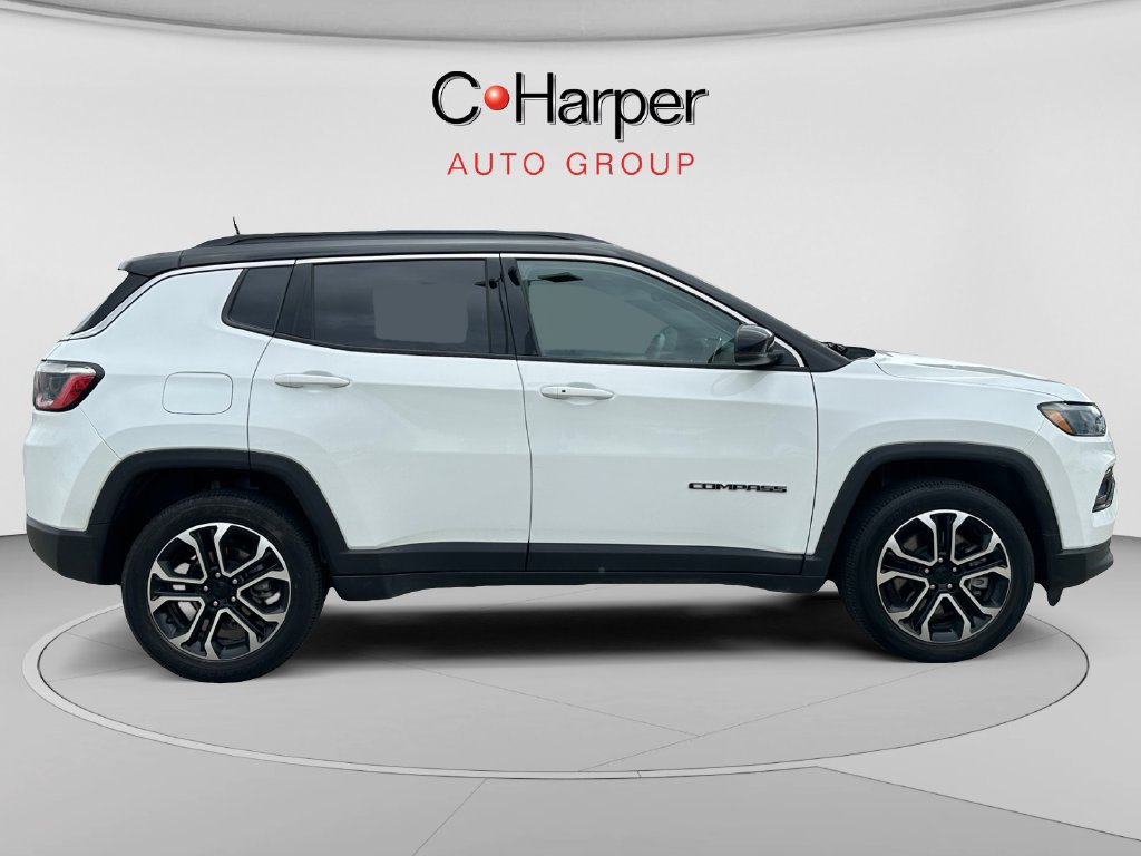 Used 2023 Jeep Compass Limited AWD/4WD image 2