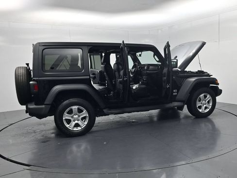 Used 2018 Jeep Wrangler Unlimited Sport S AWD/4WD image 53