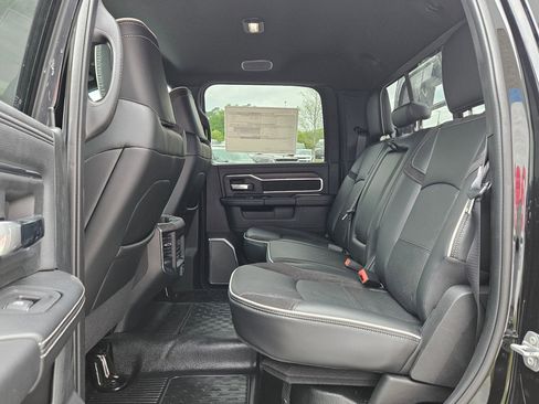 New 2026 RAM 4500 4x4 Crew Cab DRW w/ Laramie Trim Package image 22
