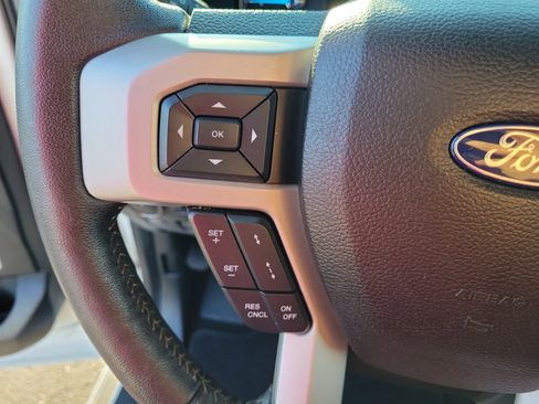 Used 2018 Ford F350 Lariat w/ Lariat Ultimate Package image 28