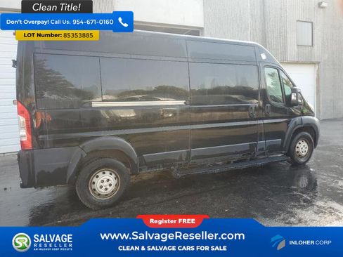 Used 2019 RAM ProMaster 2500 w/ Premium Appearance Group image 4