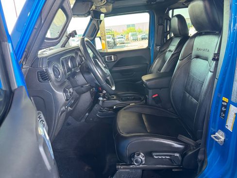 Used 2021 Jeep Wrangler Unlimited Sahara w/ Safety Group AWD/4WD image 9