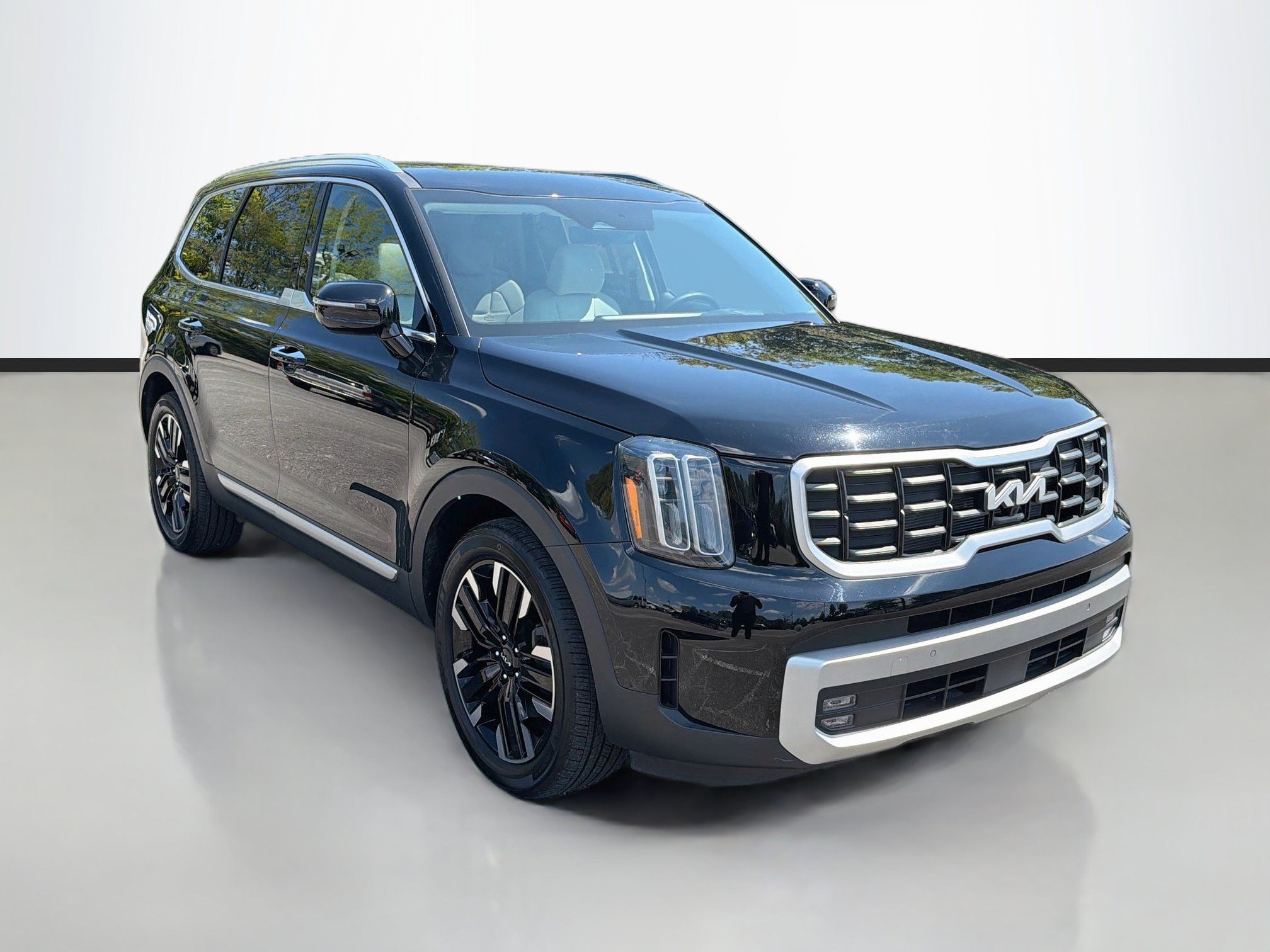 Used 2023 Kia Telluride SX Prestige AWD/4WD image 3