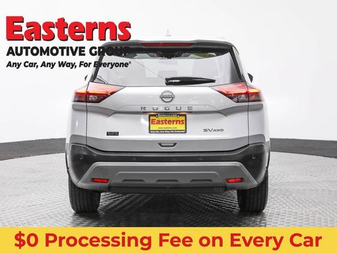 Used 2022 Nissan Rogue SV AWD/4WD image 6