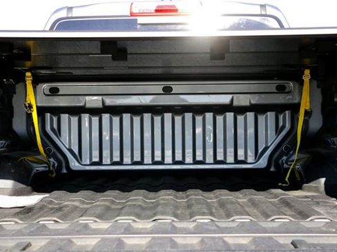 Used 2024 Chevrolet Colorado W/T w/ WT Convenience Package II image 28