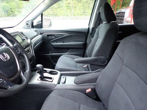 Used 2018 Honda Pilot LX image 15