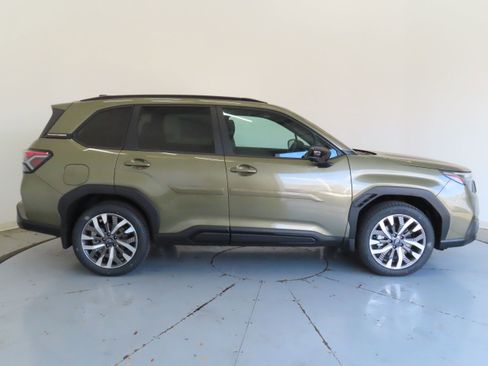 New 2026 Subaru Forester Touring image 2