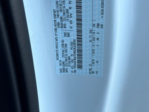 Used 2024 Ford F450 XL image 25