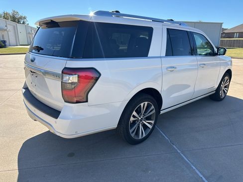 Used 2021 Ford Expedition Max Platinum image 3
