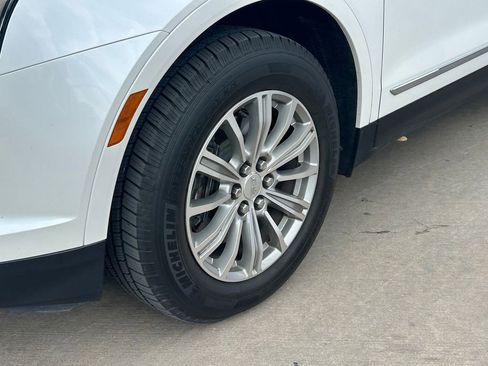 Used 2019 Cadillac XT5 Luxury image 9