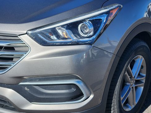 Used 2018 Hyundai Santa Fe Sport image 7