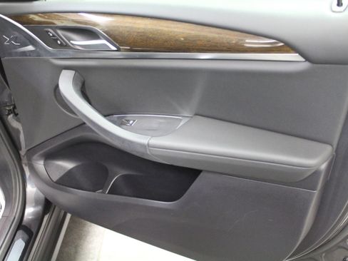 Used 2019 BMW X3 xDrive30i w/ Convenience Package image 26