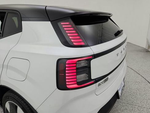 New 2026 Volvo EX30 Plus image 23