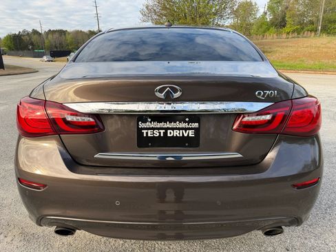 Used 2016 INFINITI Q70 L 3.7 RWD image 4