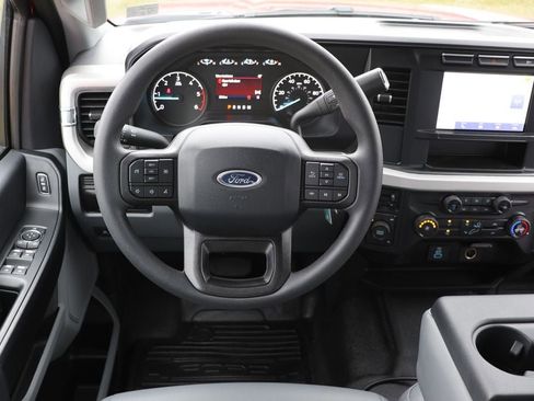 New 2024 Ford F550 4x4 Crew Cab Super Duty image 14