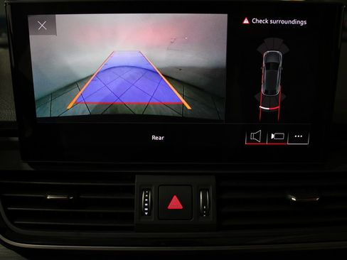 Certified 2025 Audi Q5 2.0T Premium image 4