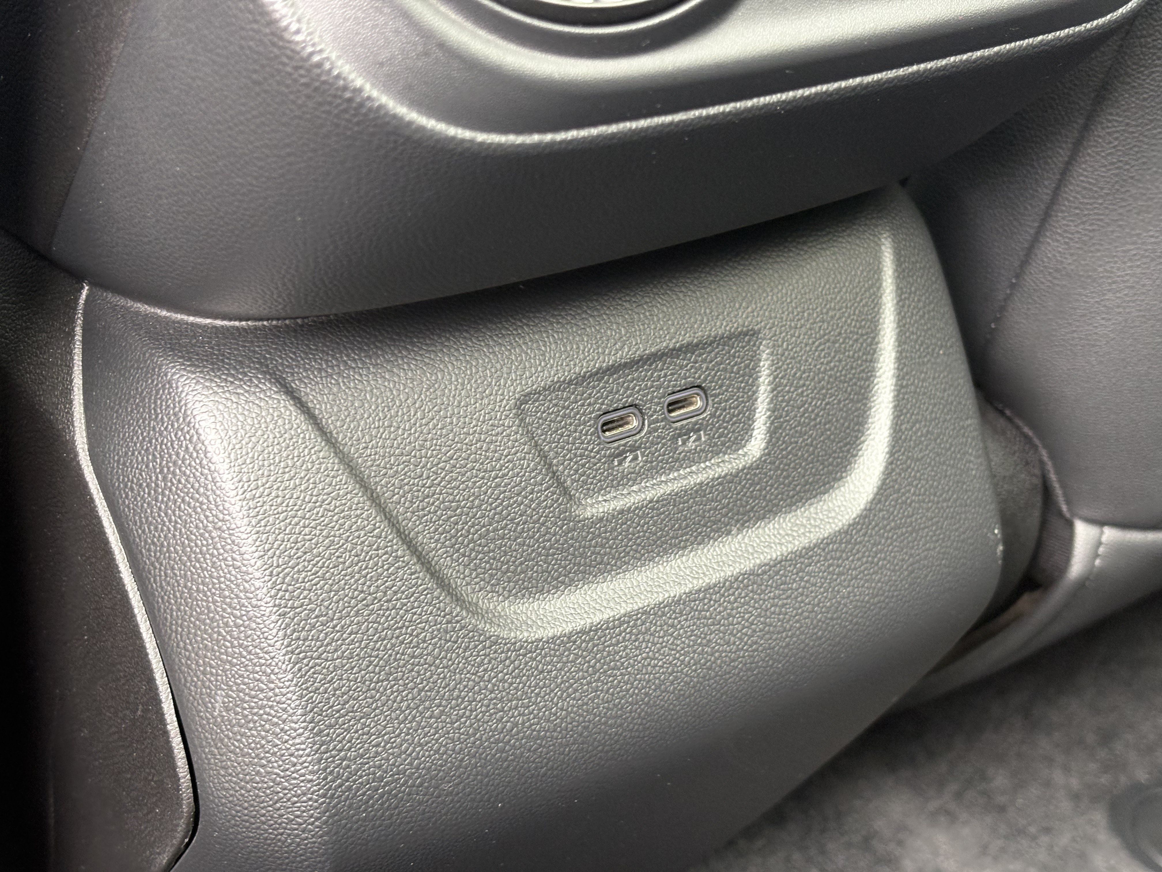 Used 2024 Chevrolet Blazer EV LT AWD/4WD image 13