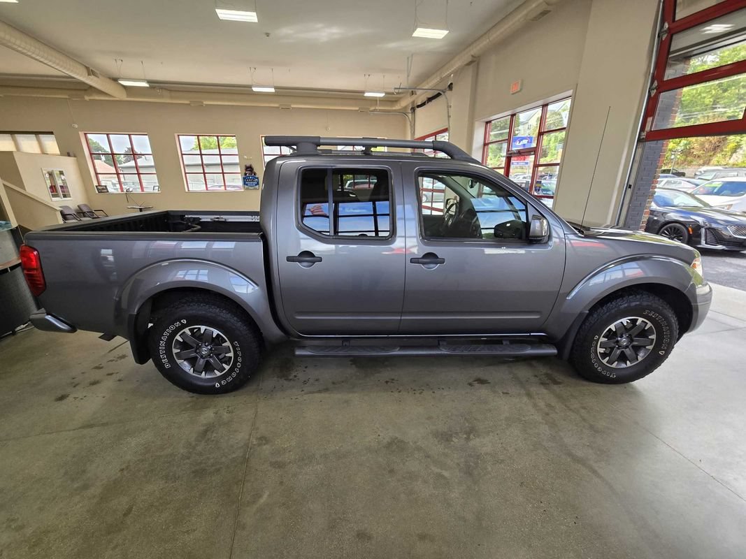 Used 2020 Nissan Frontier PRO-4X AWD/4WD image 8