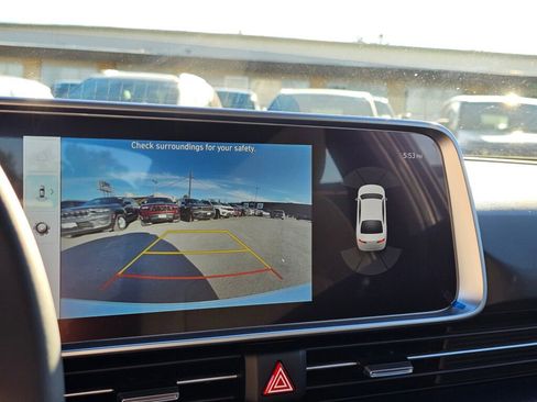 New 2025 Hyundai Ioniq 6 SE image 18