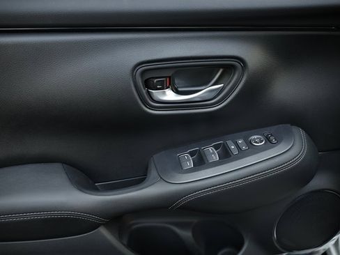 New 2026 Honda HR-V EX-L image 22