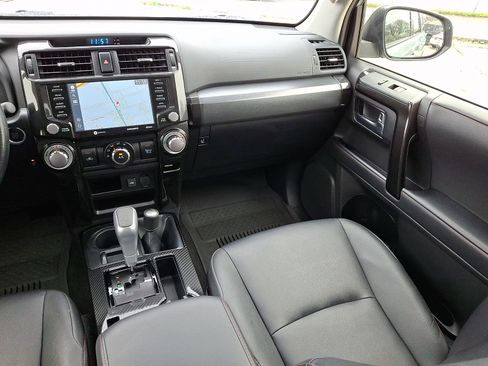 Used 2023 Toyota 4Runner TRD Off-Road Premium w/ Off Road Premium Plus Package image 16