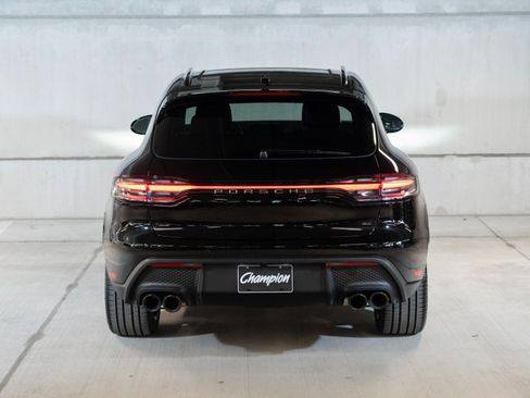 Certified 2026 Porsche Macan AWD/4WD image 10