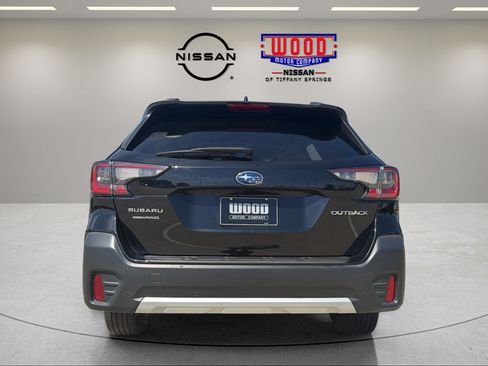 Used 2022 Subaru Outback Limited AWD/4WD image 3