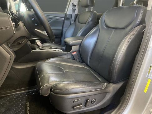 Used 2020 Hyundai Santa Fe Limited image 4