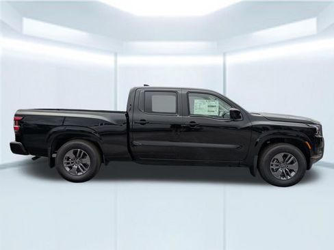 New 2026 Nissan Frontier SV w/ All-Weather Content Package image 18