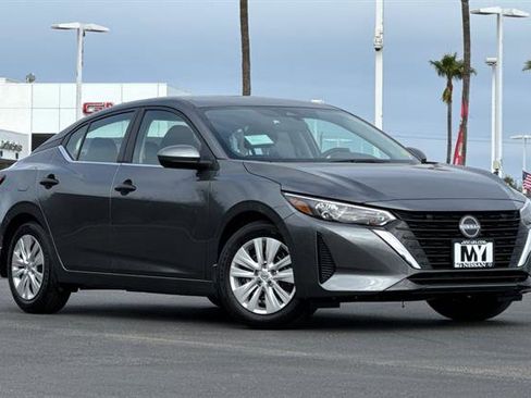 New 2025 Nissan Sentra S image 2