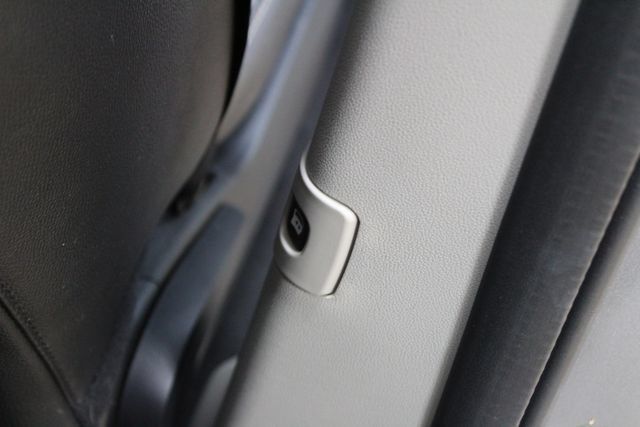 Used 2019 Dodge Grand Caravan SXT FWD image 13