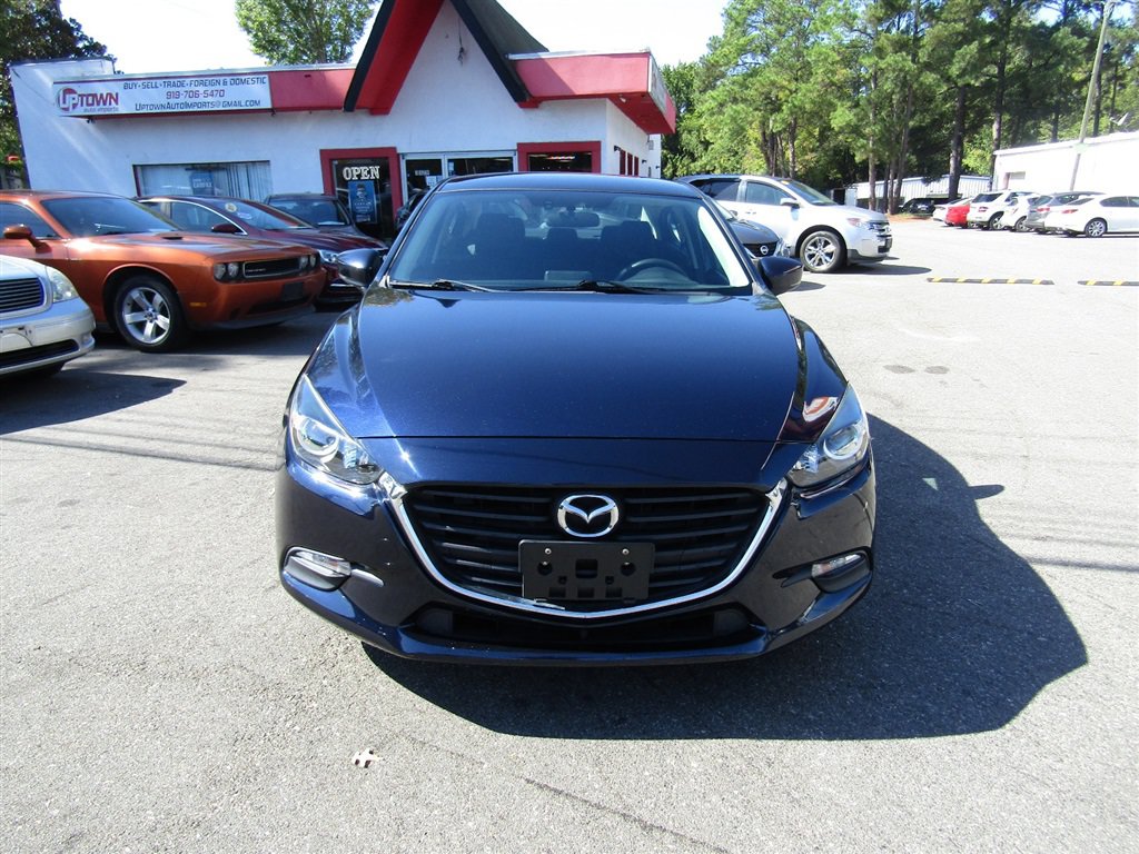 Used 2017 MAZDA MAZDA3 Sport w/ Preferred Equipment Package FWD image 2