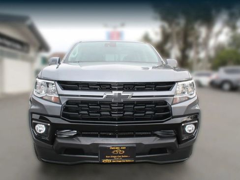Used 2021 Chevrolet Colorado LT w/ Safety Package image 8