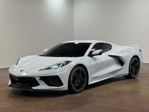 Used 2020 Chevrolet Corvette Stingray Premium Cpe w/ 3LT Preferred Equipment Group RWD image 7
