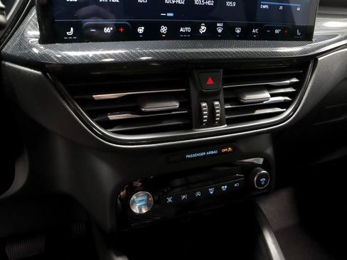 Certified 2025 Ford Escape ST-Line Elite w/ Premium Technology Package AWD/4WD image 34
