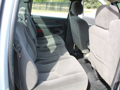 Used 2006 Chevrolet Silverado 2500 W/T w/ Heavy-Duty Power Package image 21