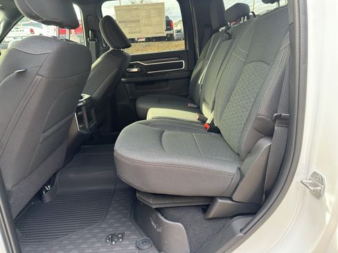 New 2026 RAM 2500 Big Horn AWD/4WD image 22