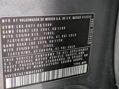 Used 2021 Volkswagen Tiguan SEL image 35