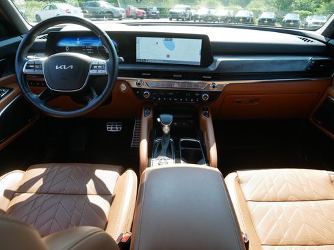 Certified 2025 Kia Telluride SX Prestige X-Line AWD/4WD image 10
