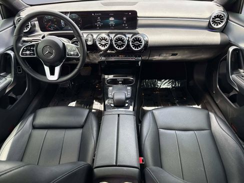 Used 2022 Mercedes-Benz A 220 image 15